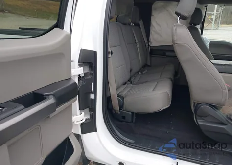 2015 Ford F-150 Xlt z USA, uszkodzony, nr VIN 1FTFX1EG6FKD94439